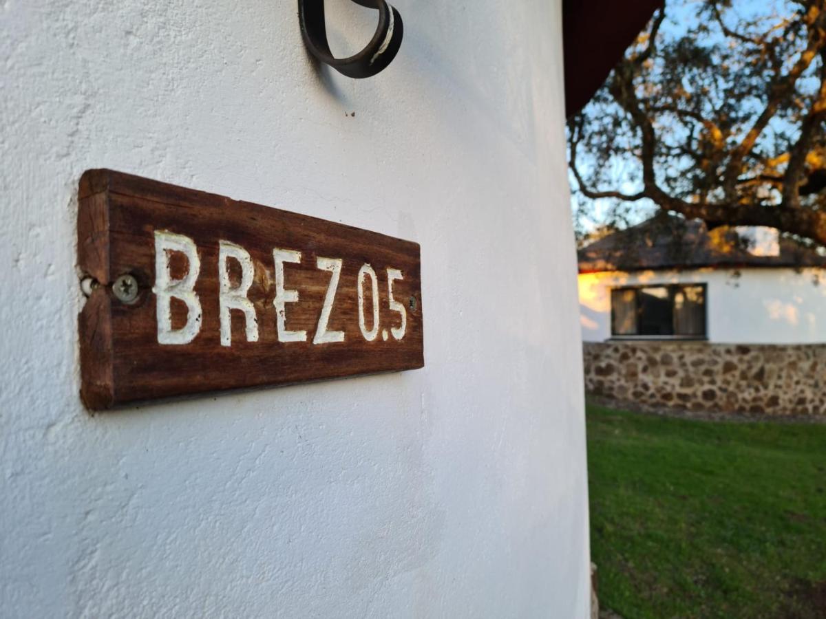 La Roca de la SierraChozos De La Dehesa公寓式酒店 外观 照片