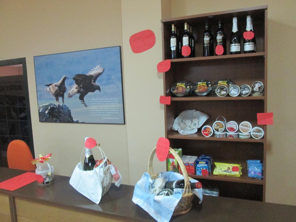 La Roca de la SierraChozos De La Dehesa公寓式酒店 外观 照片